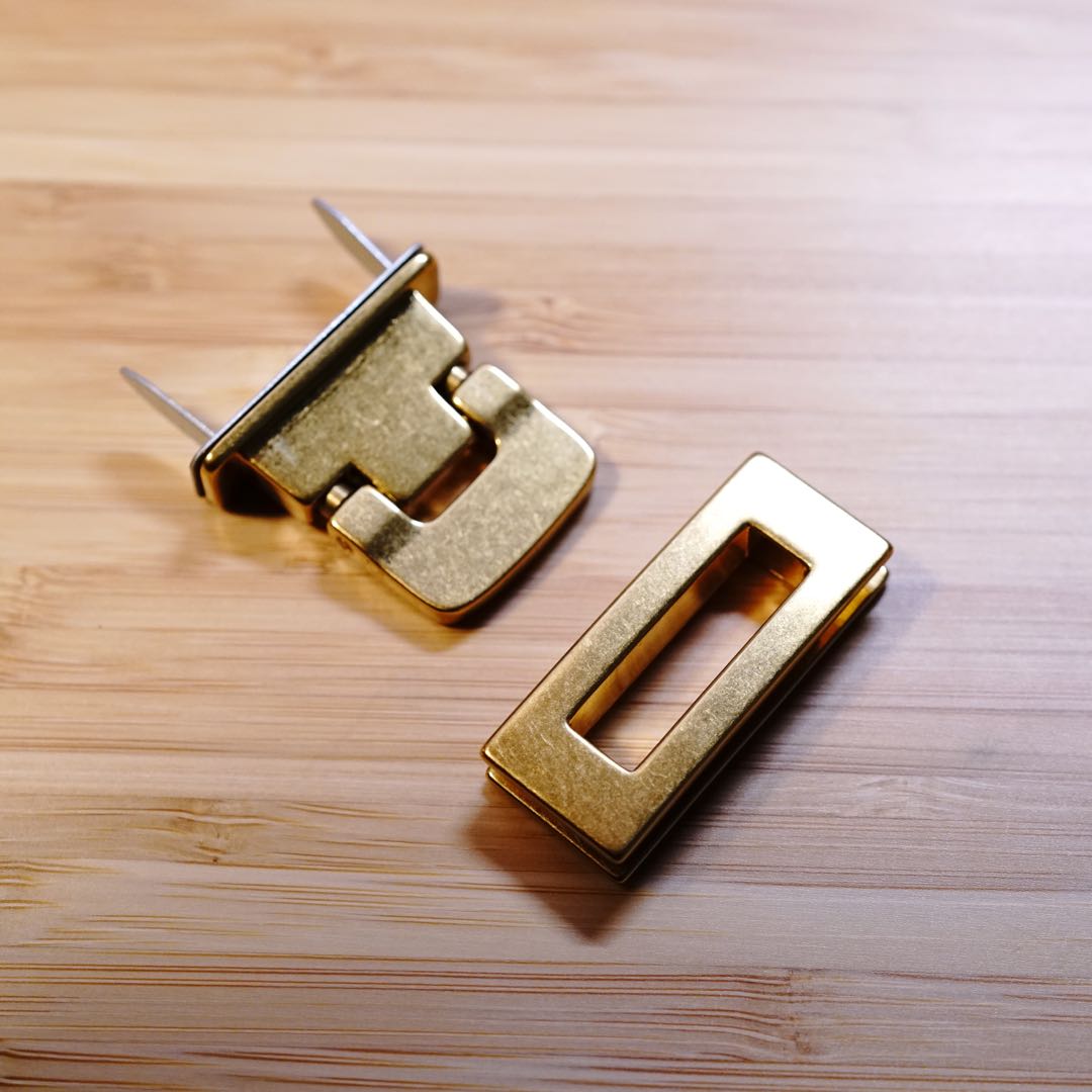 Rectangle combination lock